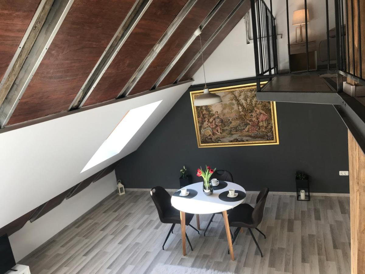 Savoya Nr2 Loft Studio Old City Center Self Check-In Workspace ทิมิชัวรา ภายนอก รูปภาพ