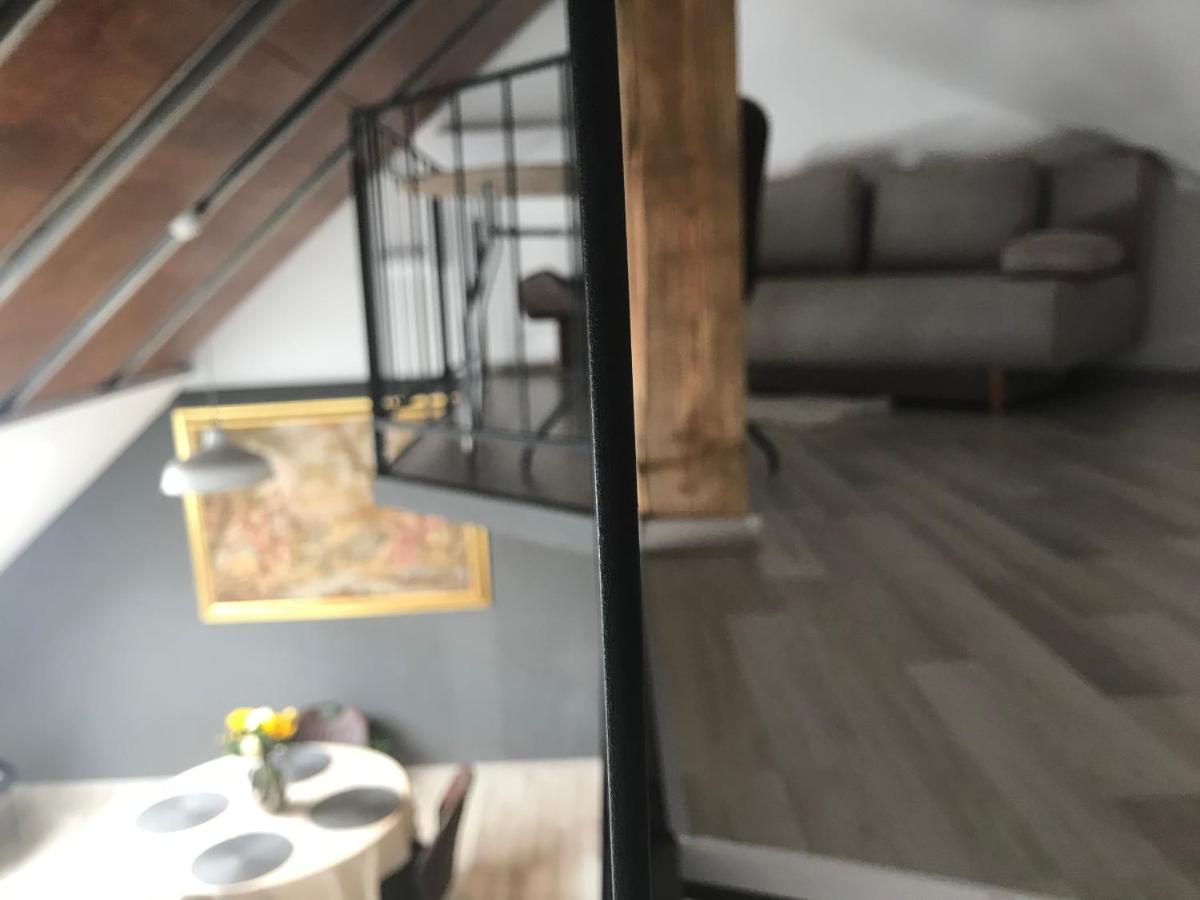 Savoya Nr2 Loft Studio Old City Center Self Check-In Workspace ทิมิชัวรา ภายนอก รูปภาพ